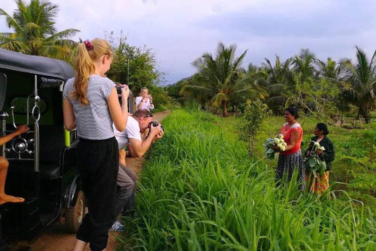 Village tour photo 3